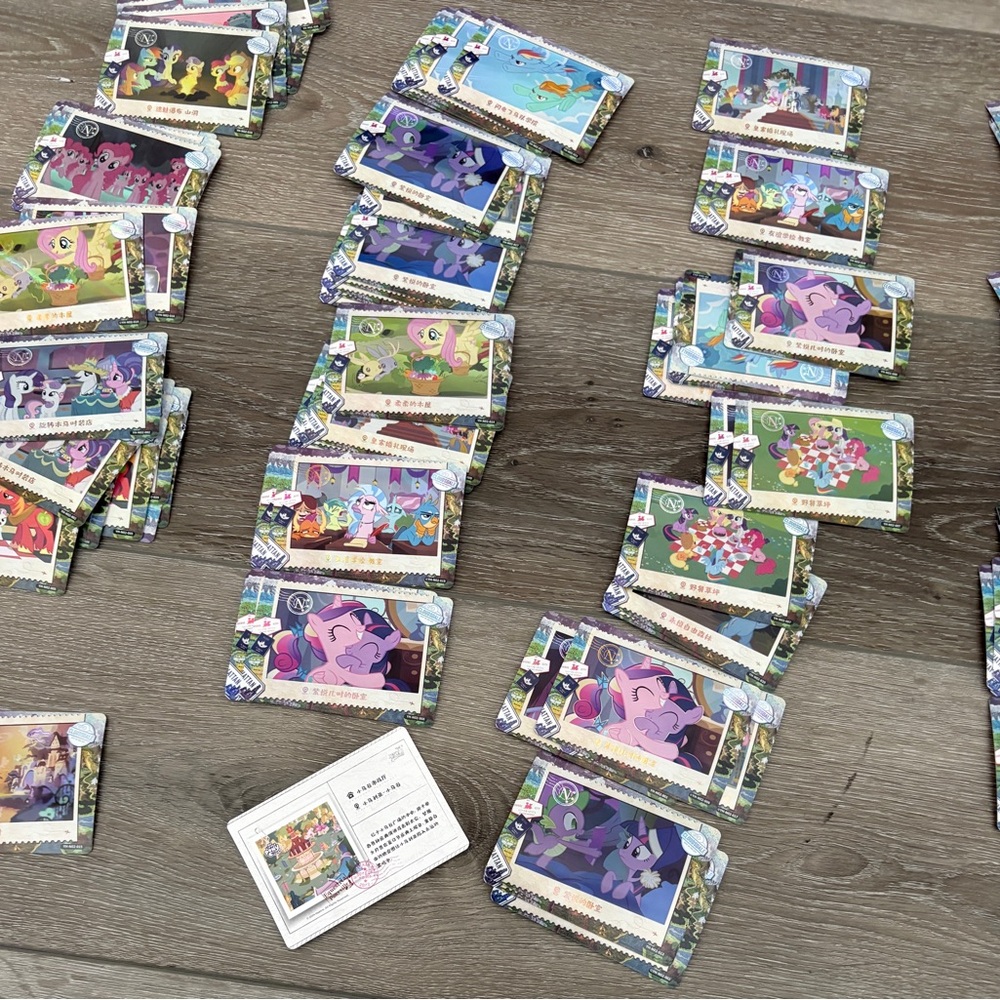 My Little Pony Trading
Cards Lot Of 380 - Picture 9 of 10